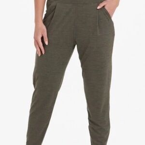 Vuori Lux At Ease Pant Women's Heather Green Performance Pants Size Medium